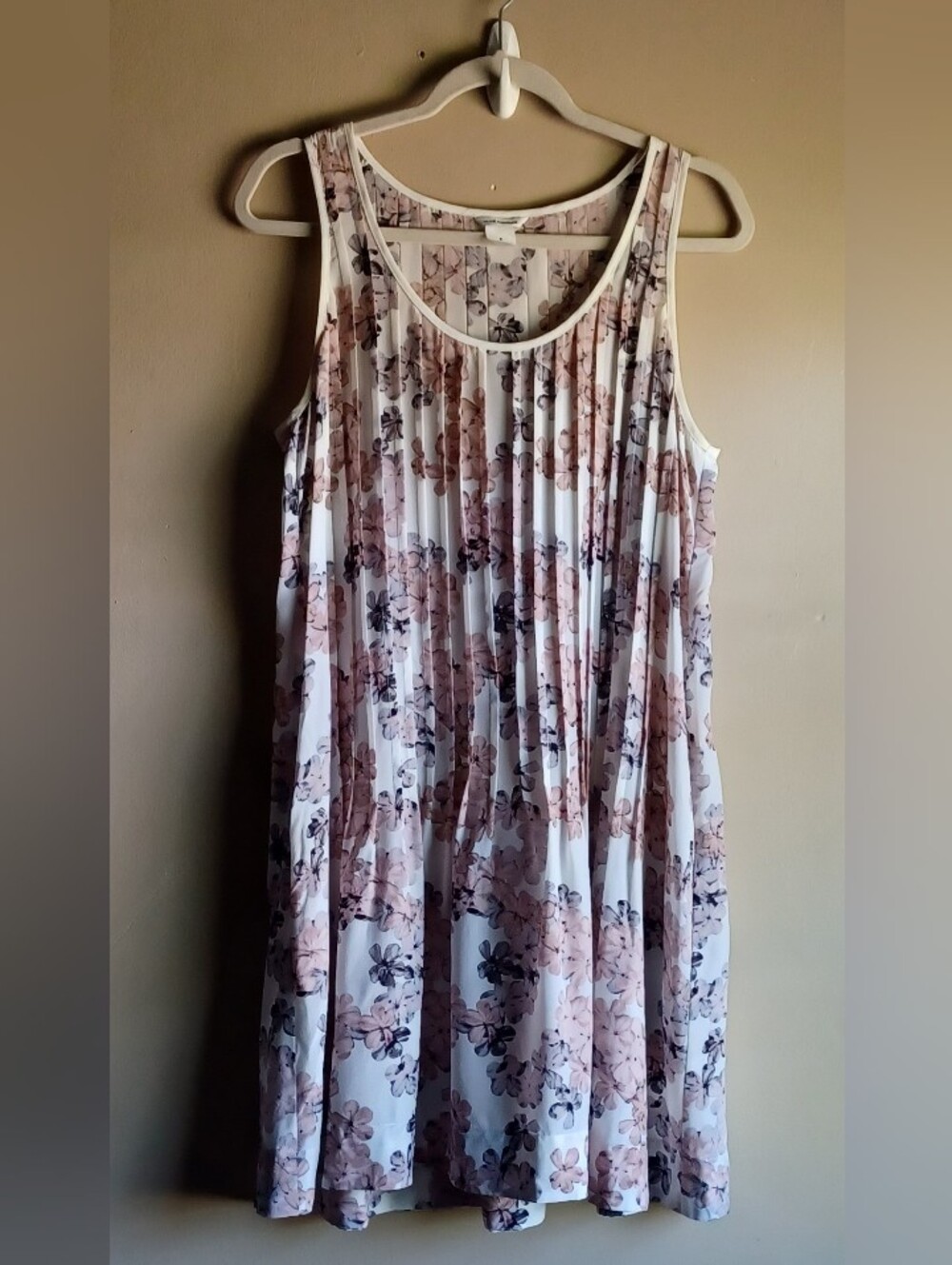 CLUB MONACO silk Sleveless Mini Dress 8